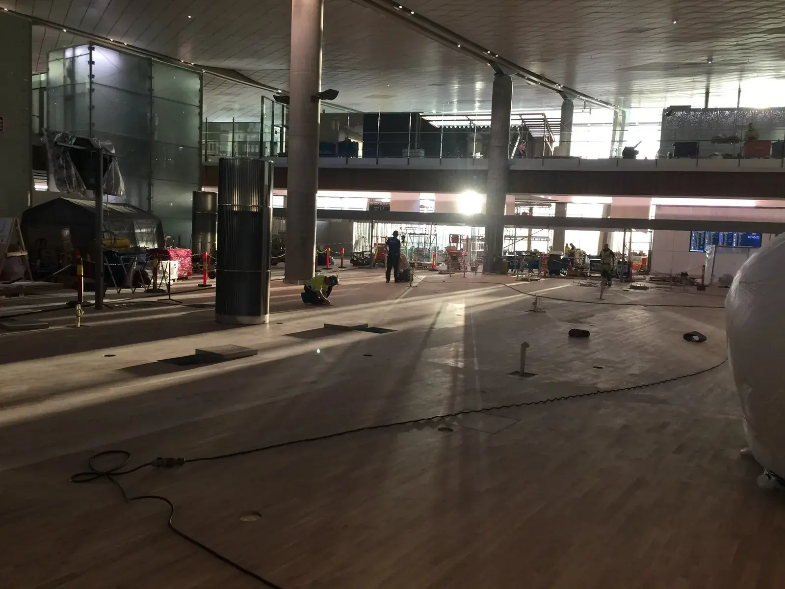 Gulvarbeid utført på Gardermoen